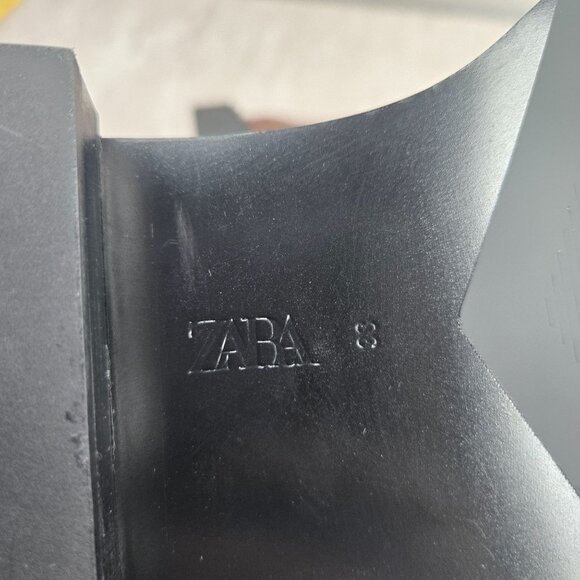 Zara Chelsea Boots Sz 7.5 Dark Brown Leather Preppy Pull On Ankle Booties - Picture 10 of 12